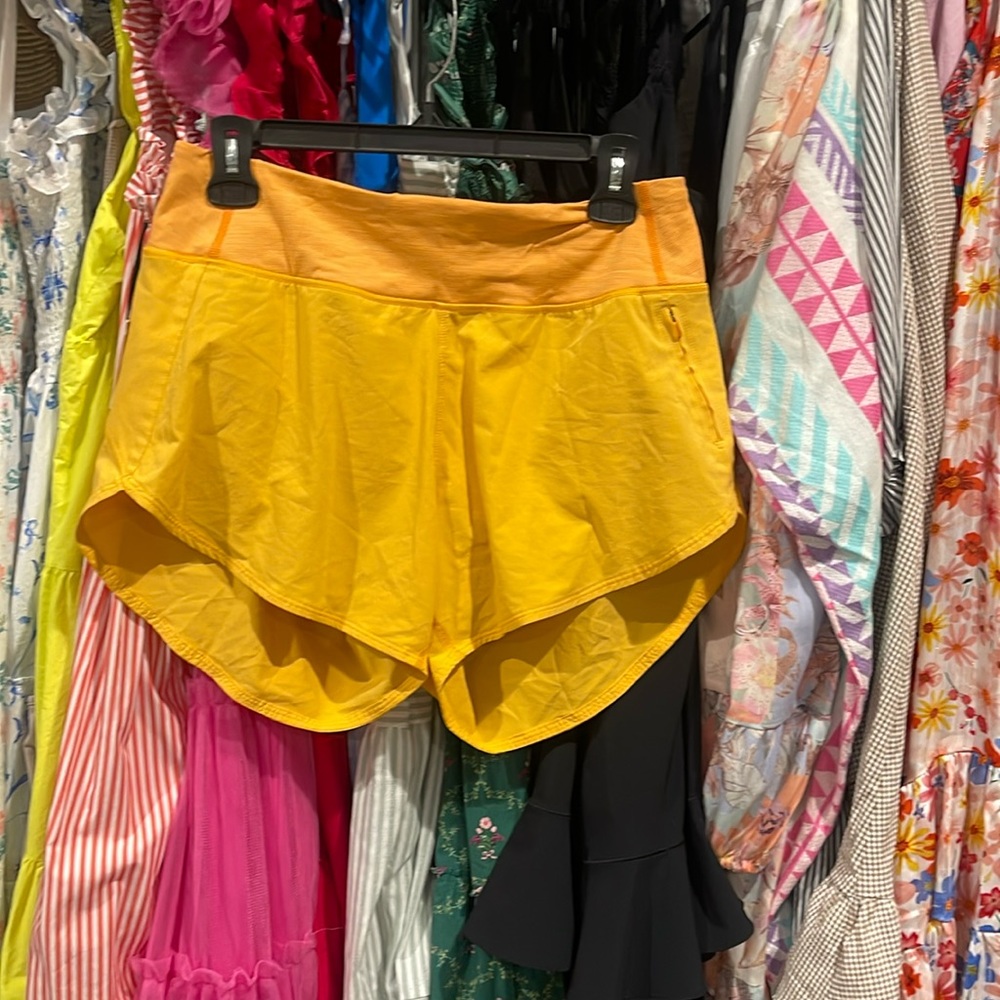 Outdoor voices shorts